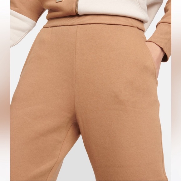 NWT ‘S Max Mara Logo Warm Joggers Color: Camel Fall/Winter Size: Large US8 - Picture 5 of 16